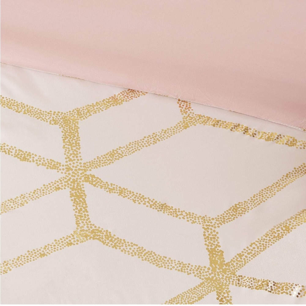 Elegant blush and gold Comforter